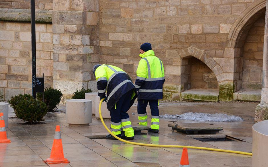 faire pour déboucher des toilettes Rueil-Malmaison